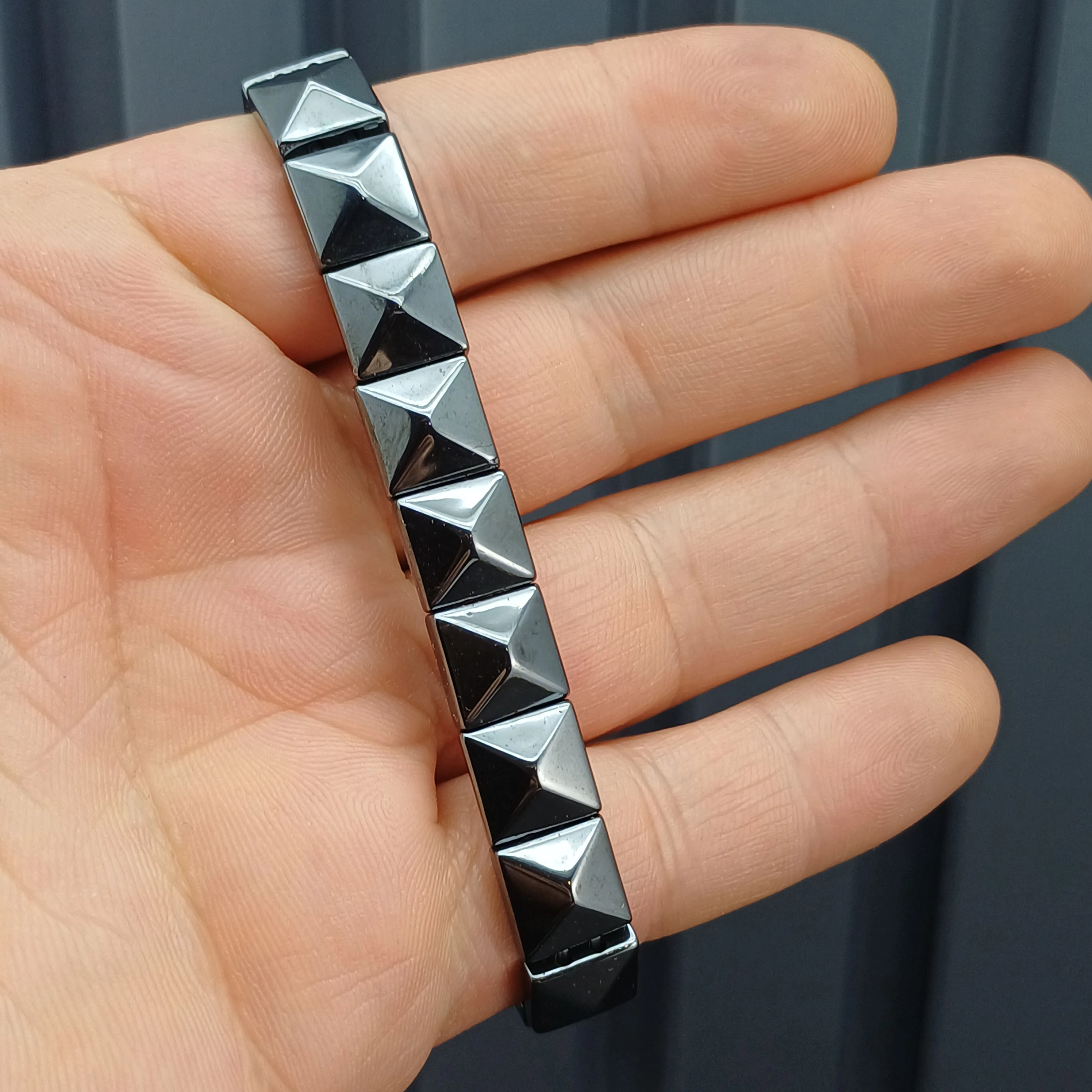 3D Desenli Çift Yönlü Hematit Doğaltaş Rolex Bileklik