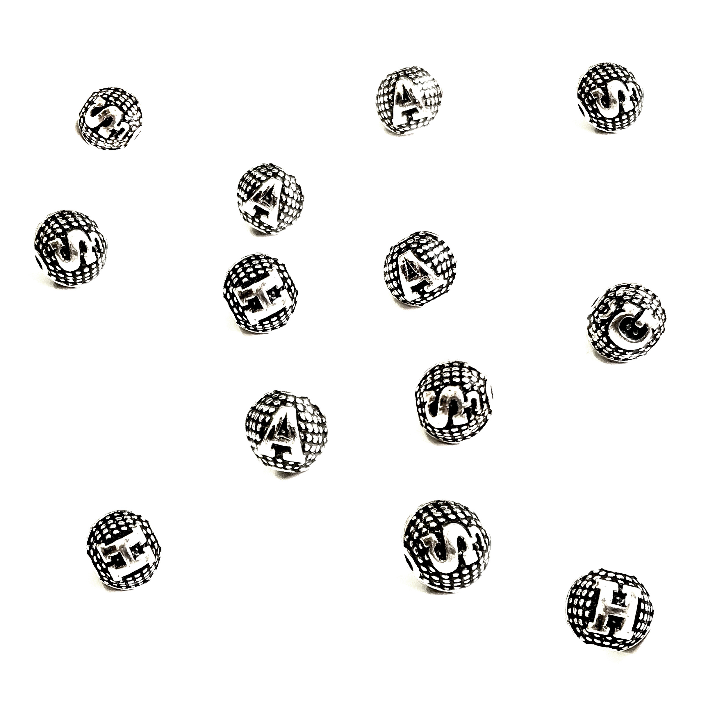 8mm Metal Döküm Harf Yuvarlak Delikli Harf